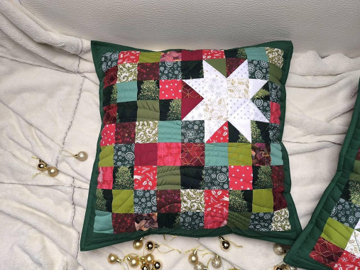 Vianočný vankúš (Biela hviezda)