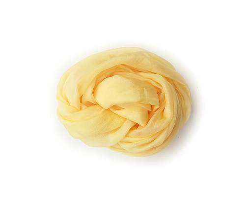 Šály a nákrčníky - "creme yellow" hodvábny šál skladom - 17124057_