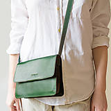 Kabelky - Dámská kožená crossbody kabelka | zelená - 17123881_
