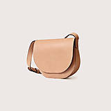 Kabelky - Kožená crossbody kabelka SADDLE MINI | béžová - 17125228_