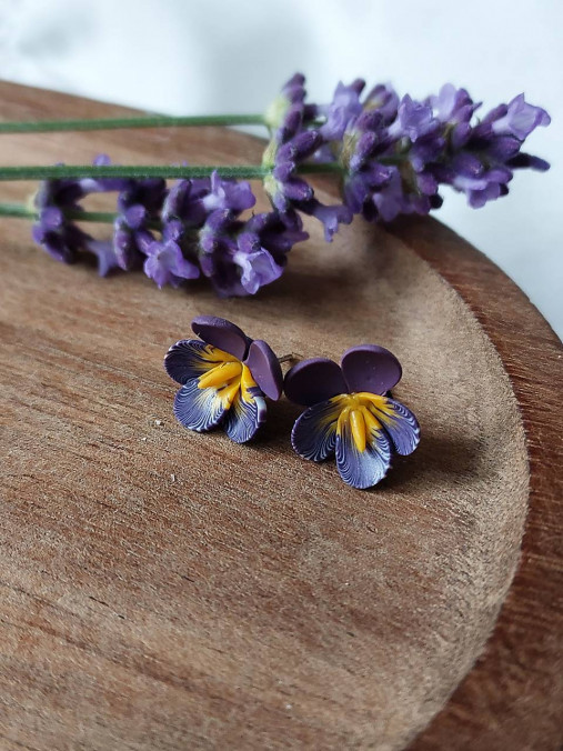 Náušnice - Kvetinové náušnice FIALKA - 17128814_