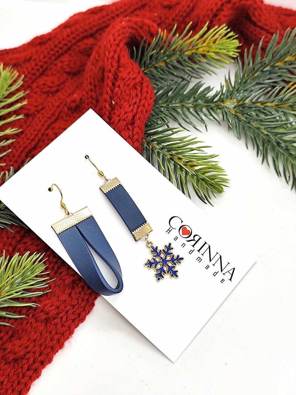 Vianočné asymetrické náušnice "Judith"