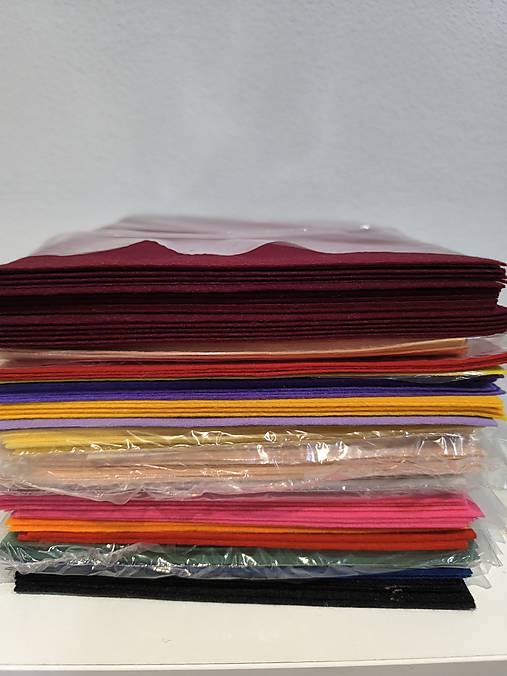Textil - Filc balík viac farieb - 17133548_