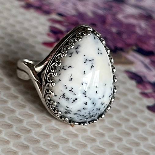Natural Dendrite Opal Drop AG925 Ring / Strieborný prsteň s prírodným dendritickým opálom E012