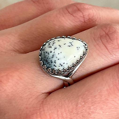 Natural Dendrite Opal Drop AG925 Ring / Strieborný prsteň s prírodným dendritickým opálom E012