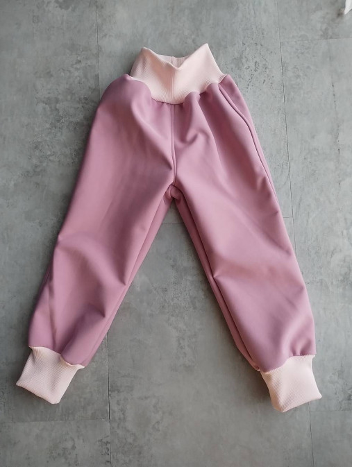 Detské oblečenie - Softshellové nohavice s fleecom staroružové - 17143928_