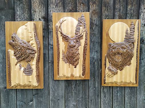 Obrazy - Drevorezby (jeleň,medveď,vlk) - 17148903_
