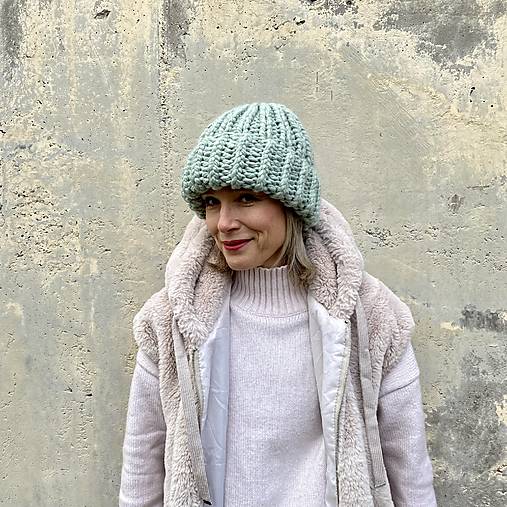 Čiapky, čelenky, klobúky - ČapiČiskO s alpacou, extra hrubá - 17153916_