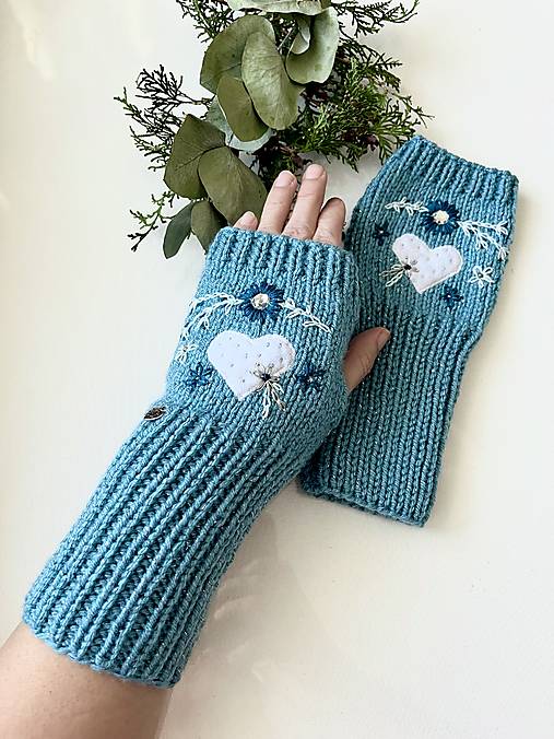 Rukavice - Krásne rozprávkové bezprstové rukavice a´la Ľadová kráľovná - 17166509_