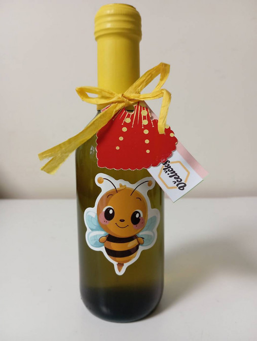 Alkoholické nápoje - Medovina - 17171588_
