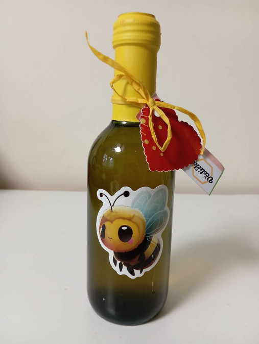 Alkoholické nápoje - Medovina - 17171590_