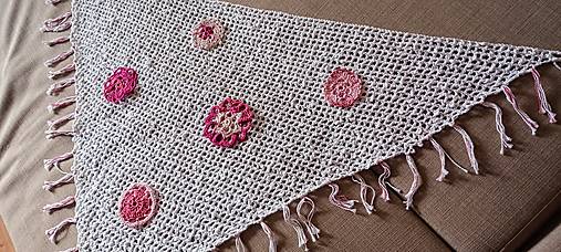Šatky - Od háčika. Háčkovaná šatka Flower - 17173485_
