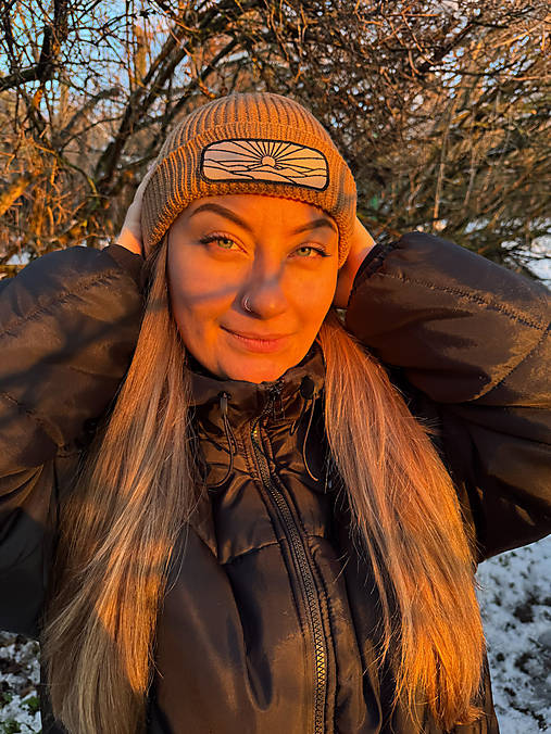 Čiapky, čelenky, klobúky - Zimná Čiapka SLNKO – Hnedá - 17179990_