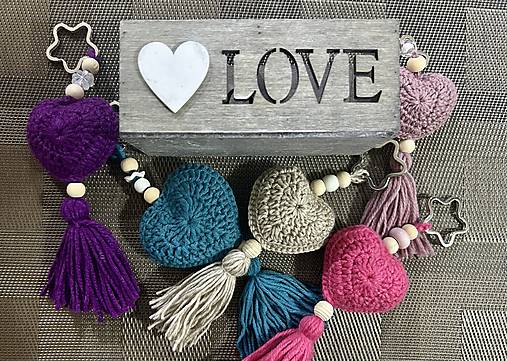 Dekorácie - Handmade háčkované srdiečko - prívesok - 17178813_