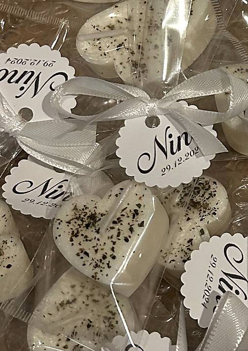 Sviečky - Bylinkové vonné sviečky pre hostí na krstinách /so zeleným čajom a malinami - 17187322_