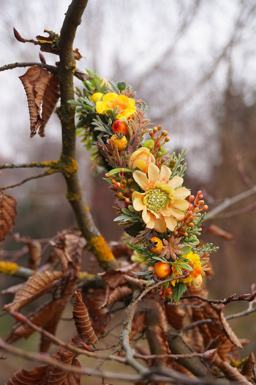 Ozdoby do vlasov - Čelenka - Medzi jarou a jeseňou - 17196760_
