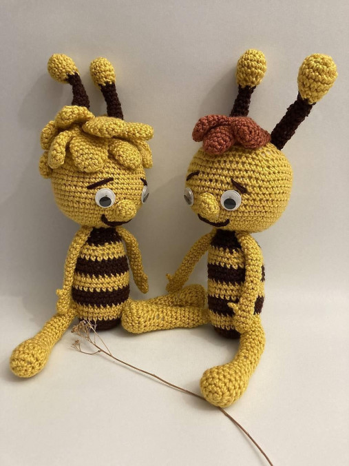 Hračky - Včely,včeličky/ hnedo/žltá -  háčkovaná hračka - 17196874_