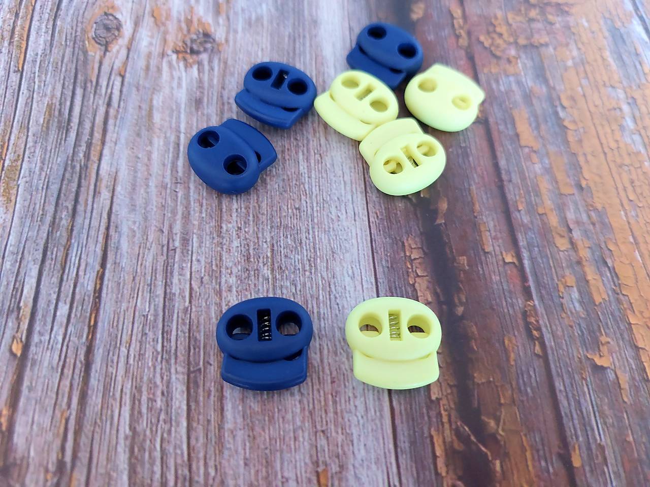 Plastová zarážky, brzda na šnúrky