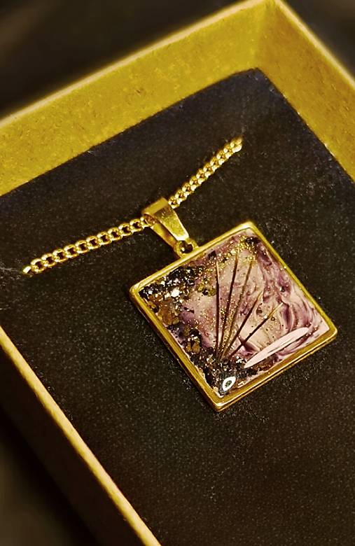 Spomienkový pívesok