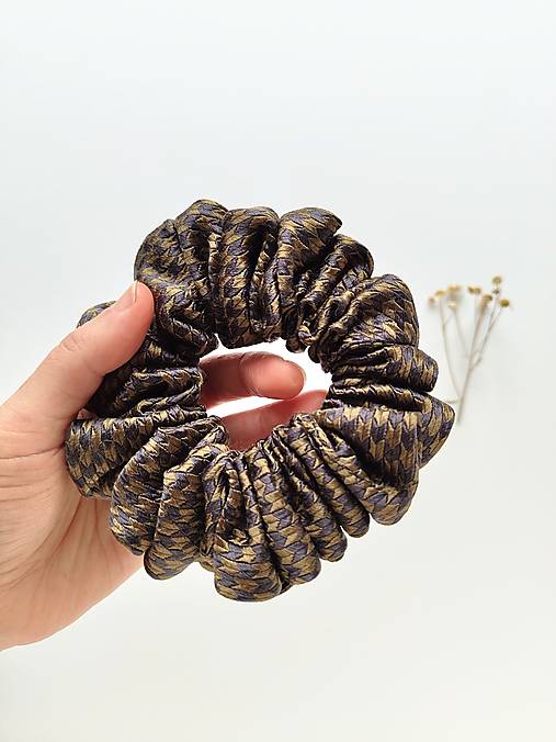 Basic MAXI scrunchie (Hnedo-čierna)