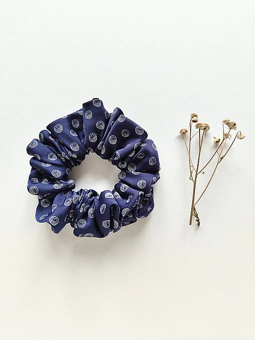 Basic MAXI scrunchie (Modrá)