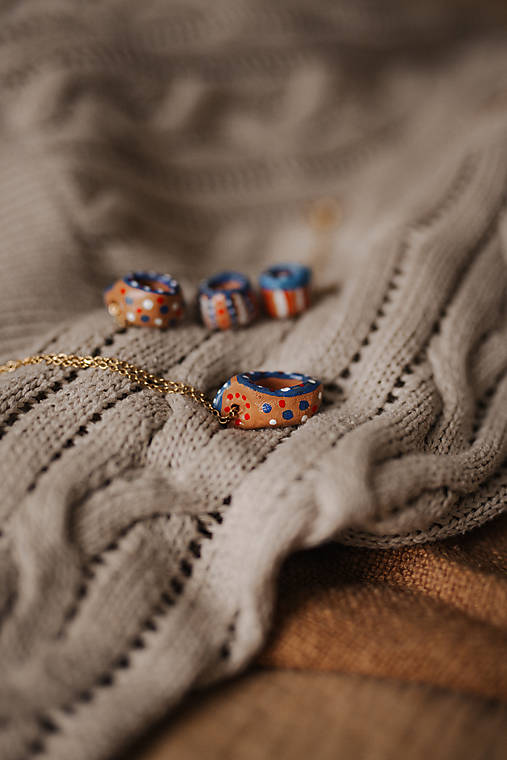 Náhrdelníky - Prívesok keramická šálka - 17211977_