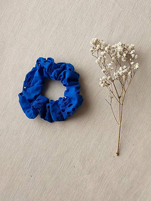 Ozdoby do vlasov - Madeirová scrunchie  (Modrá) - 17215570_