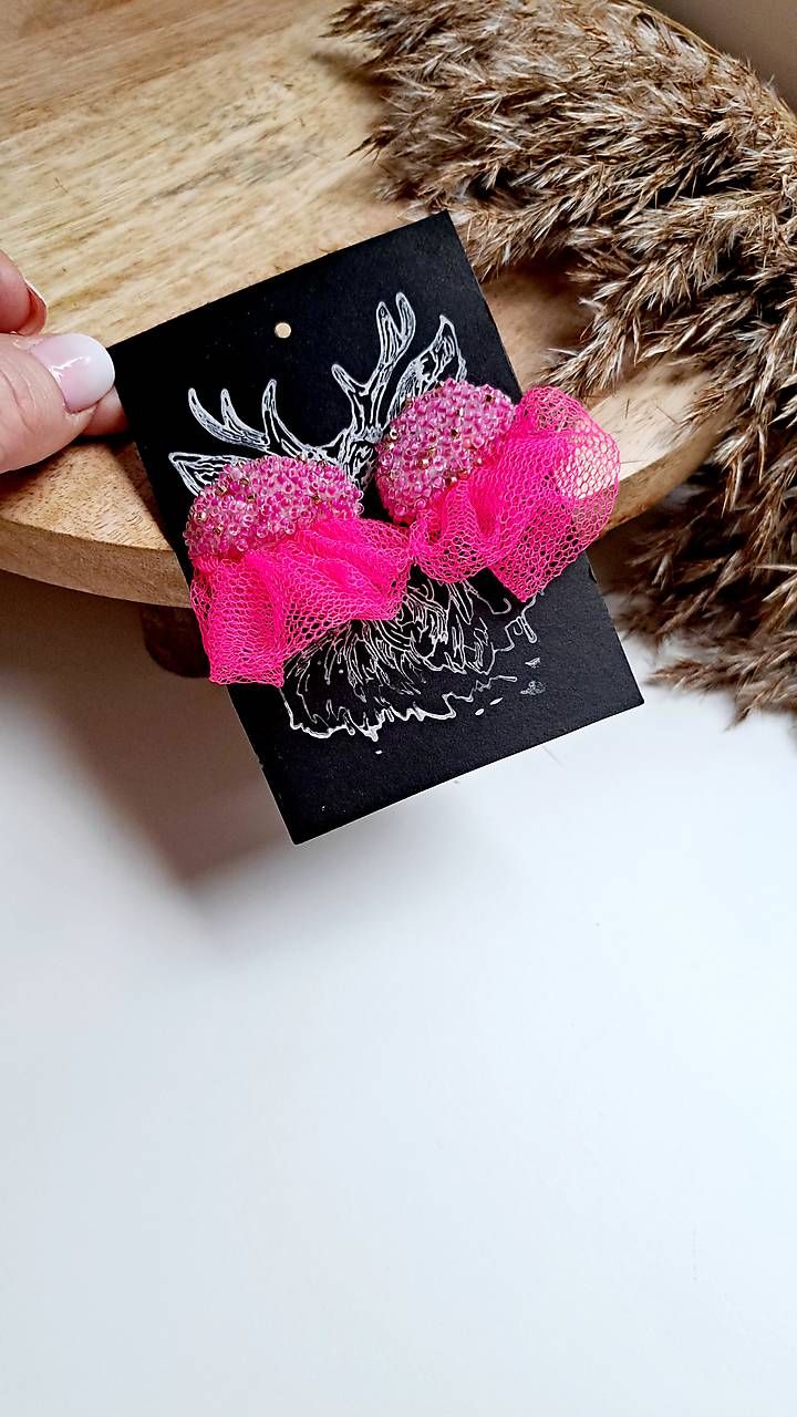 Náušnice vyšívané s tylem pink