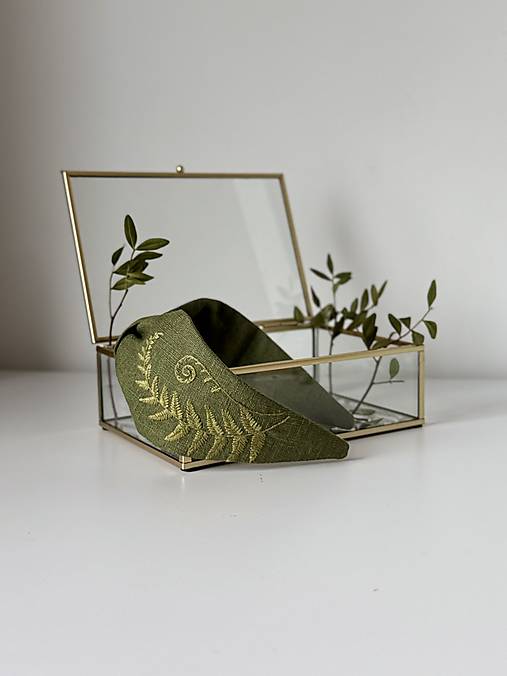 Čiapky, čelenky, klobúky - Ľanova čelenka s ručnou výšivkou.Papraď, listy - 17230916_