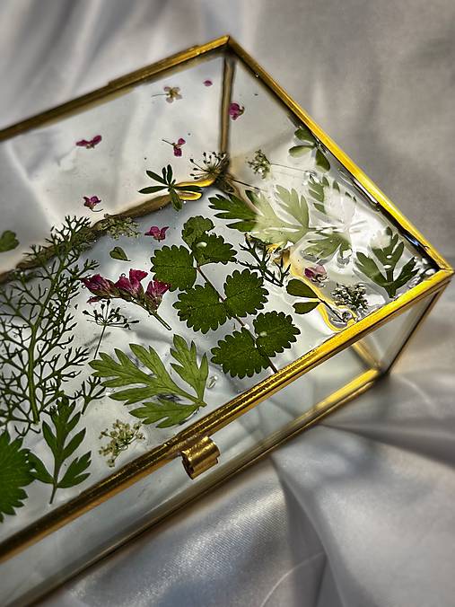 Úložné priestory & Organizácia - Sklenené krabičky na šperky zo živice s kvetmi - súprava 2 ks - 17234030_