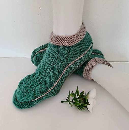 Ponožky, pančuchy, obuv - Dámske papuče 38/40 - 17244252_