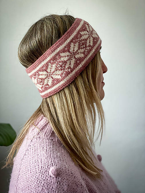 Čiapky, čelenky, klobúky - Pletená čelenka Selbu - 17256182_