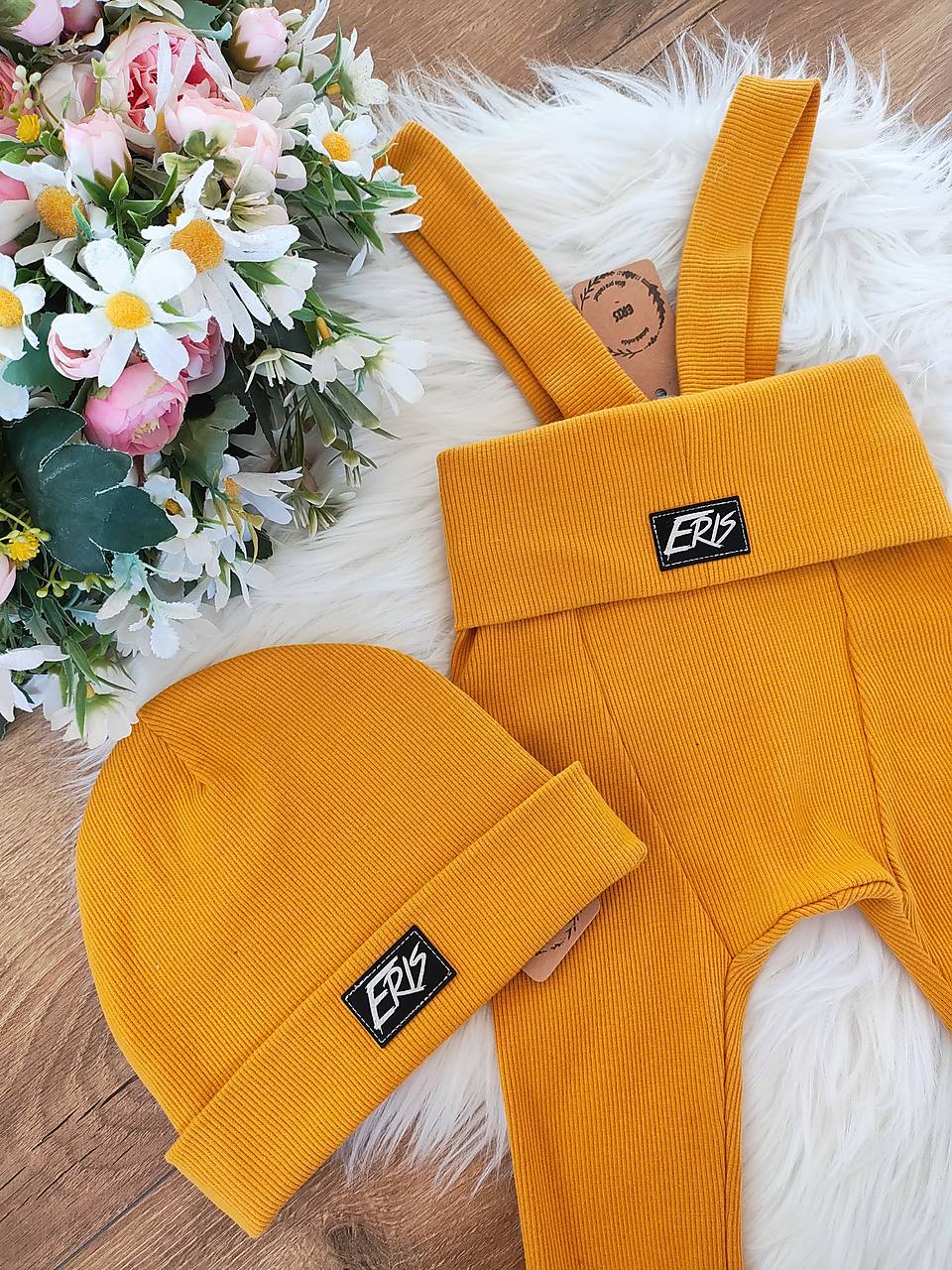 REBROVANÁ ČIAPKA HORČICOVÁ