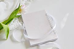 Papiernictvo - Svadobná kniha hostí - púpavy A5 - 17269392_