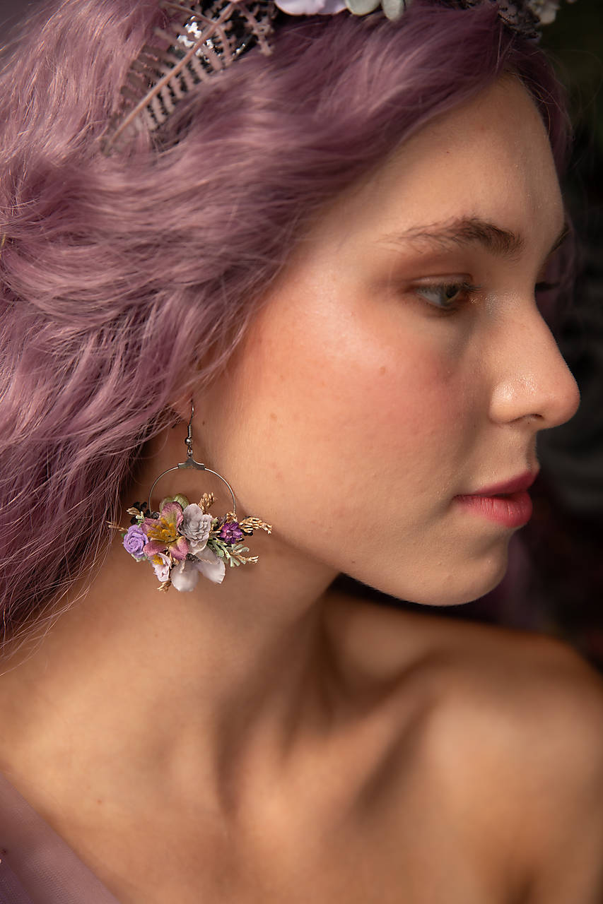 Kvetinové náušnice "stmieva sa a vonia levanduľa" - 3 cm