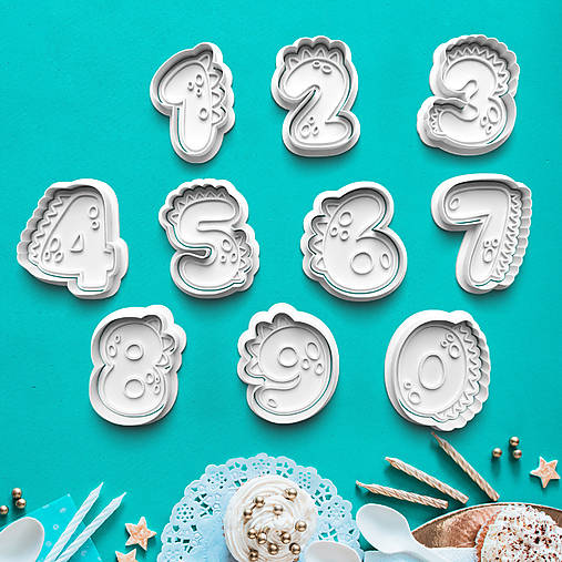 Príbory, varešky, pomôcky - Vykrajovátko s pečiatkou Čísla dinosaurov 808 - 17269357_