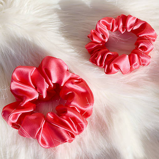 Ozdoby do vlasov - Scrunchie - malá gumička do vlasov, 100% hodváb (Koralová - lososová) - 17272366_