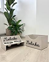 Pre zvieratá - Stojan na misky pre psa a mačku s 3D menom - krémový - 17272485_