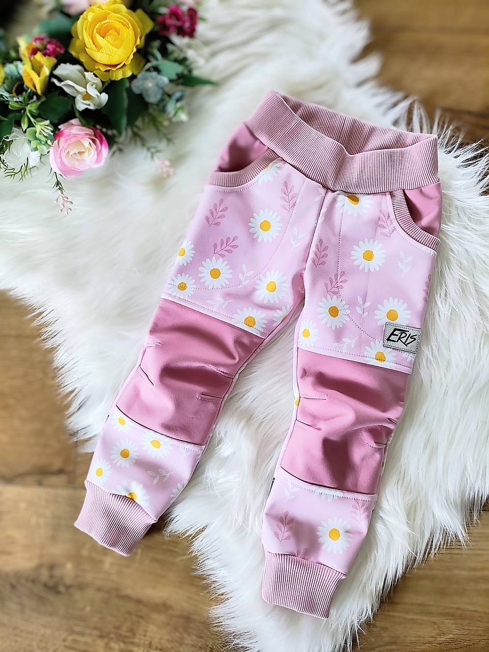 Softshellove nohavice - MARGARETKY (vzor je momentalne výpredaný)