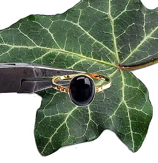 Prstene - ZLATÝ prsteň ONYX  Brazílie 10*8 - 17278853_