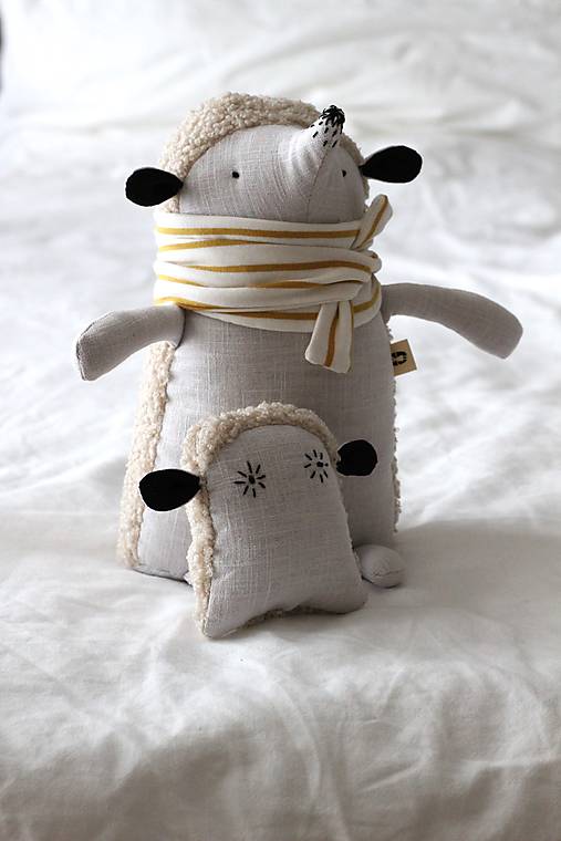 Budem Ťa sprevádzať detstvom - bruškáči (Ježko a hrkálka)