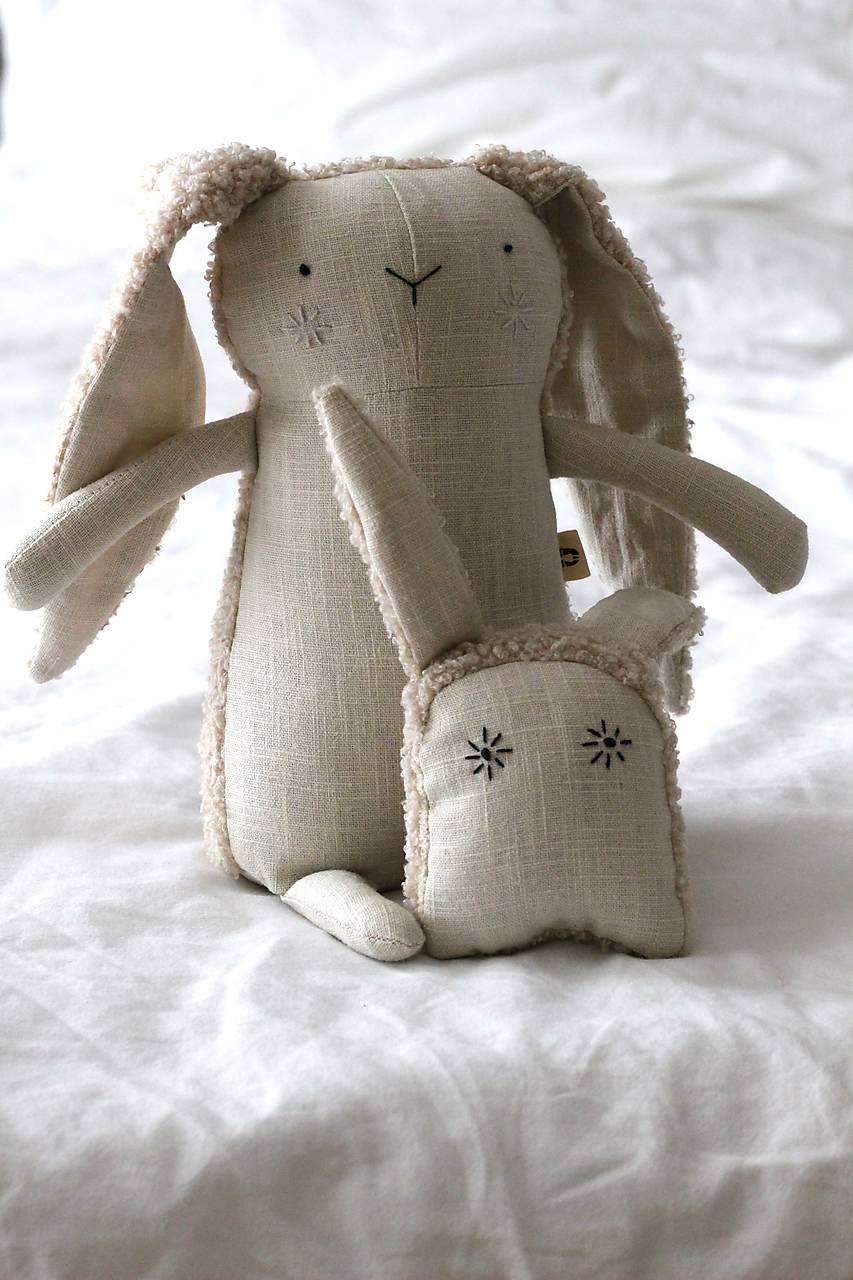 Budem Ťa sprevádzať detstvom - bruškáči (Zajko a hrkálka)