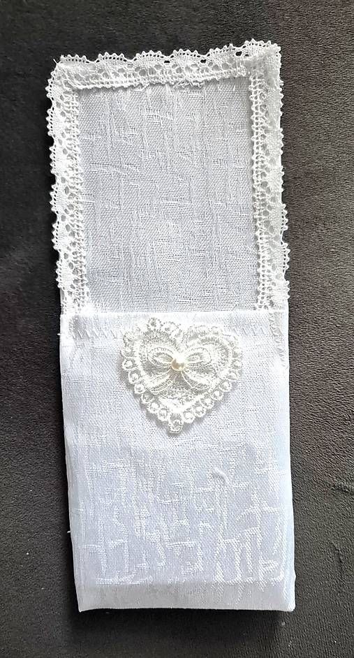 Úžitkový textil - Puzdro na príbor biele s čipkou (Biela so srdiečkom) - 17281632_
