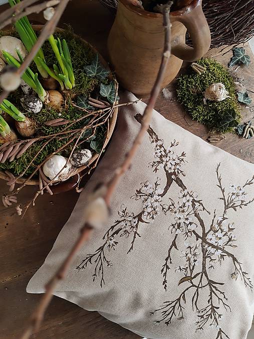 Úžitkový textil - Vankúš trnka - 17285471_