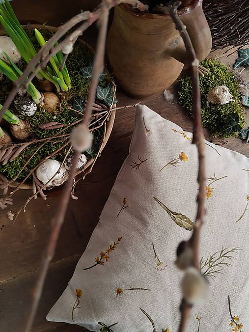 Úžitkový textil - Vankúš prvosienka, iskerník, sedmikráska - 17285515_