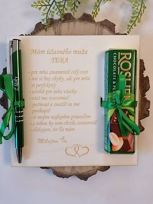 Tabuľky - Valentínska tabuľka s gravírovanym perom a miestom na širšiu sladkosť_ zelené - 17285957_