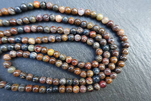 Minerály - Pietersit 4mm (92ks) - 17291173_