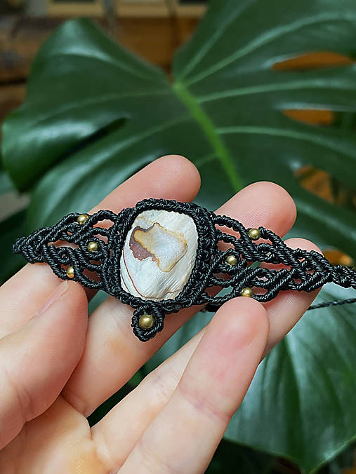 Náramky - Micro macramé náramok - perleťová korálka - 17289486_