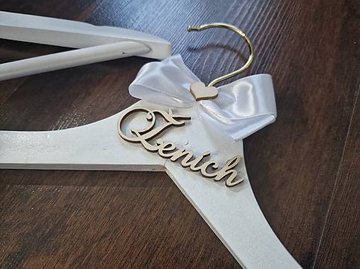 Nábytok - Svadobný vešiak biely Ženích - 17293552_