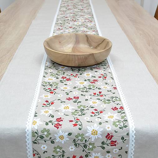 Úžitkový textil - VALERIA - folklórny motív kvety - behúň na stôl - 17295004_